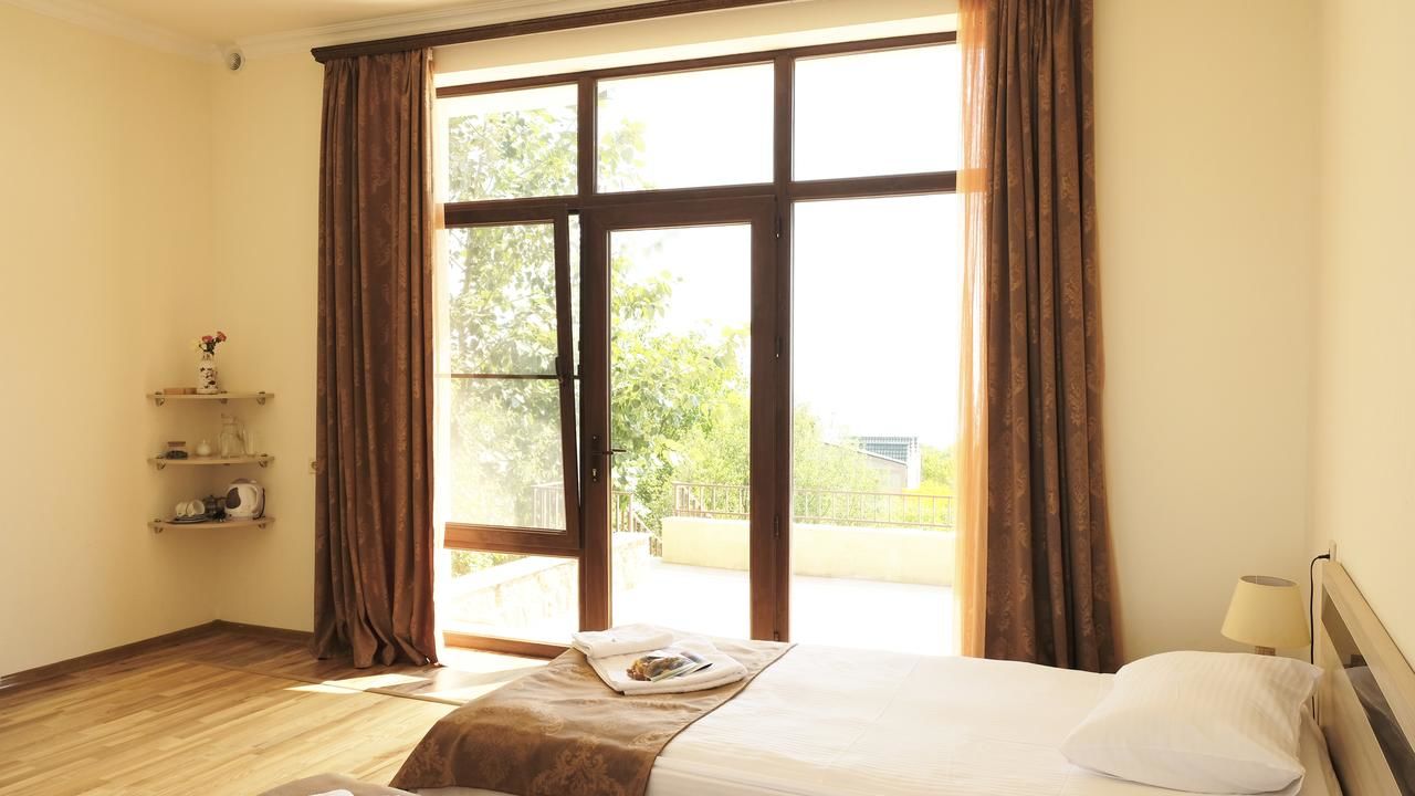Отель Logos Hotel Aragatsotn