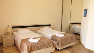 Отель Logos Hotel Aragatsotn Двухместный номер Делюкс с 2 отдельными кроватями-1